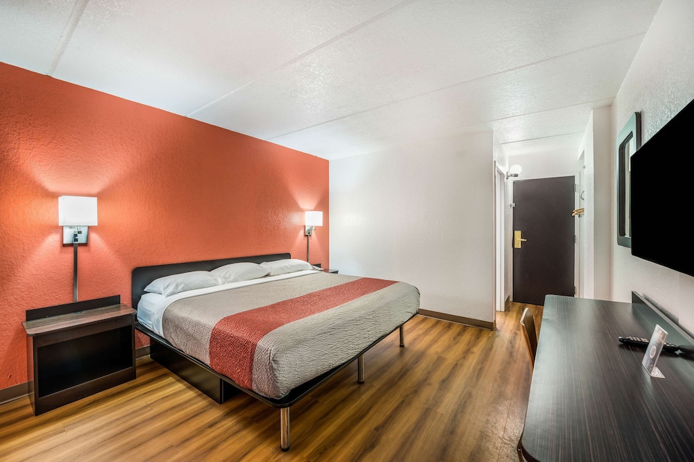 Motel6 Henderson, TX 29/44