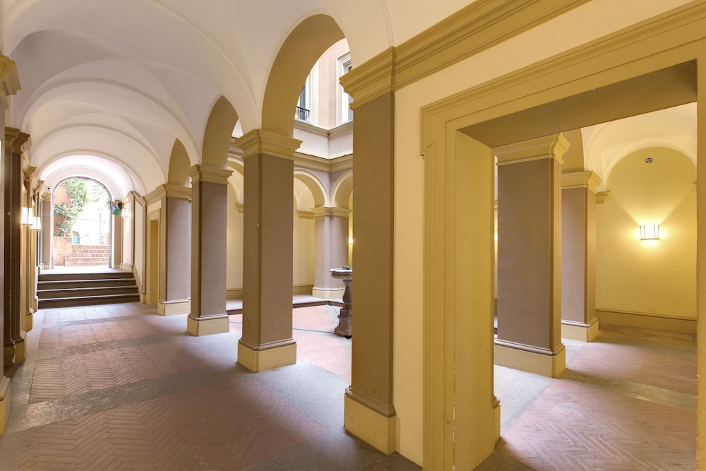 Trevi Miracle Suite 23/37