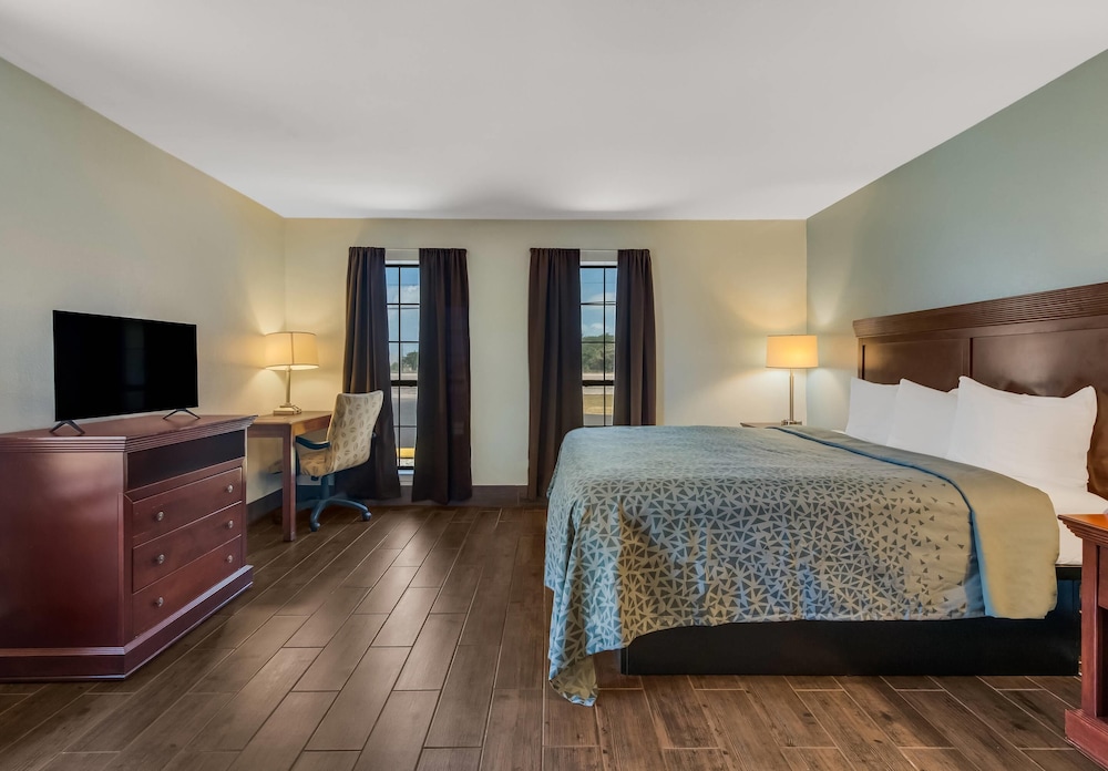 Econo Lodge Inn & Suites Fulton Rockport 4/41
