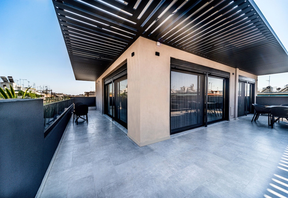 LUX&EASY Athens Downtown Apartments 30/50