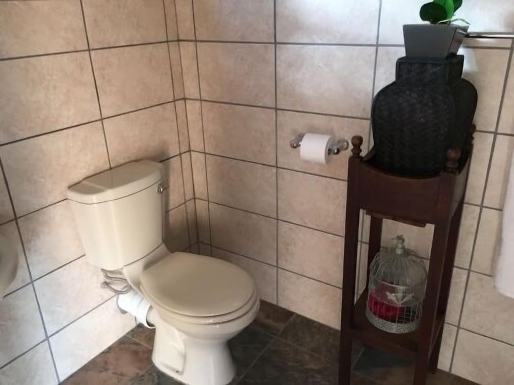 Cura Lodge 24/28