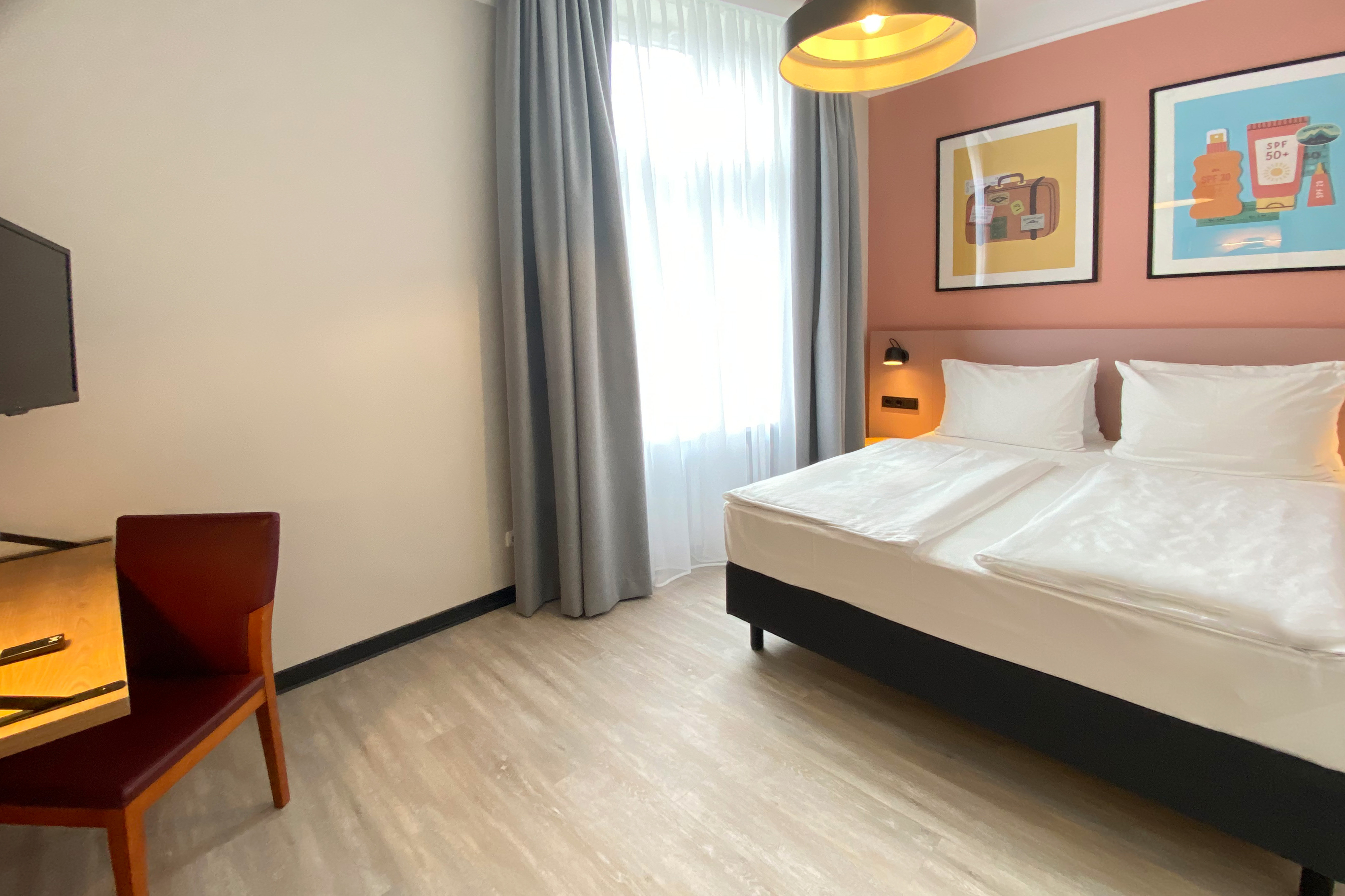 Hotel Kronprinz Hamburg 19/77