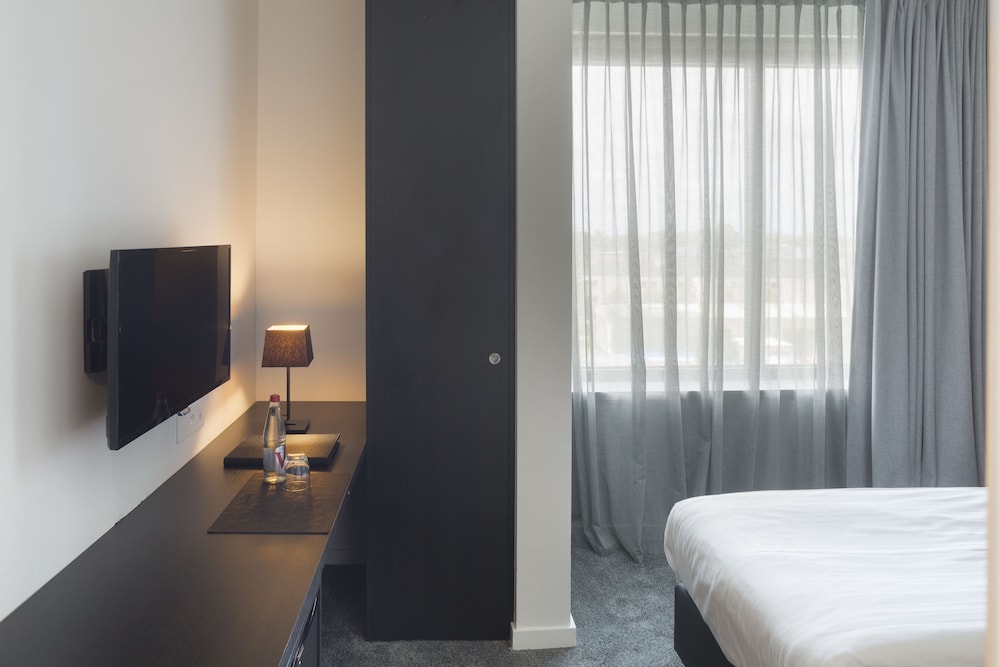 Hotel Serwir 12/51