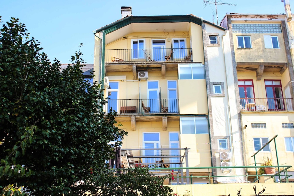 Residencial Estoril Porto 2/70