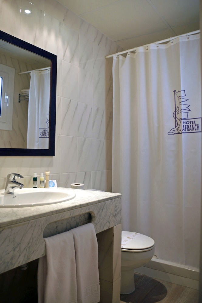 Llafranch Hotel 32/64