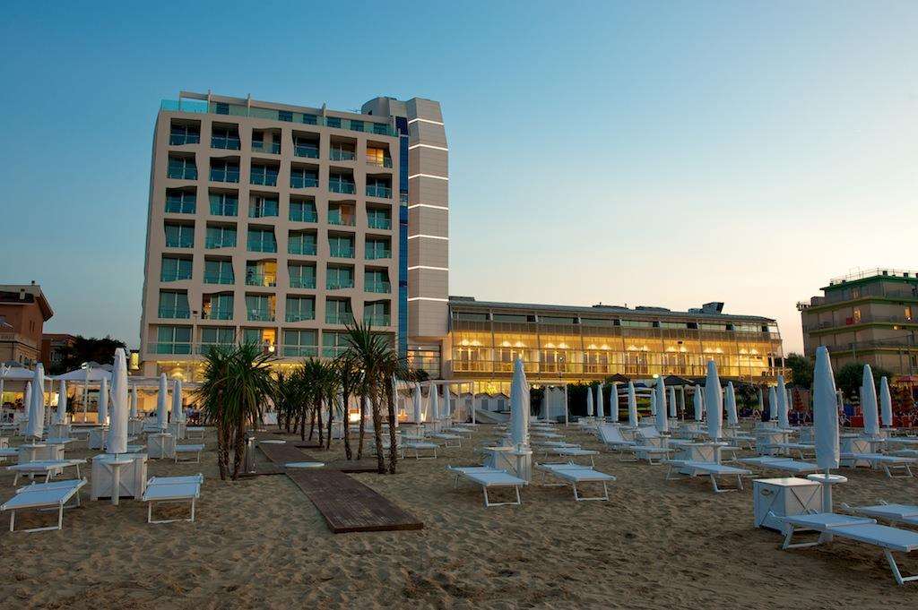 Excelsior Hotel, Spa & Lido 2/23