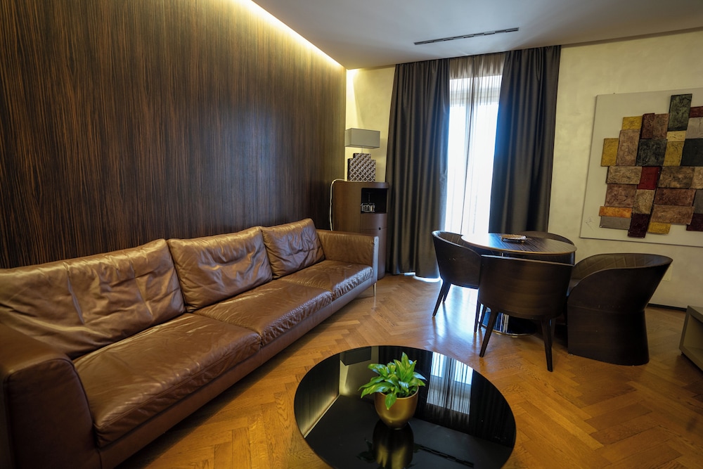 Divina Luxury Hotel 43/55