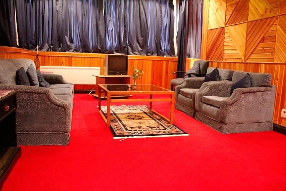 HOTEL OLATHANG 26/43