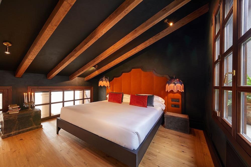 Palma Riad 8/50