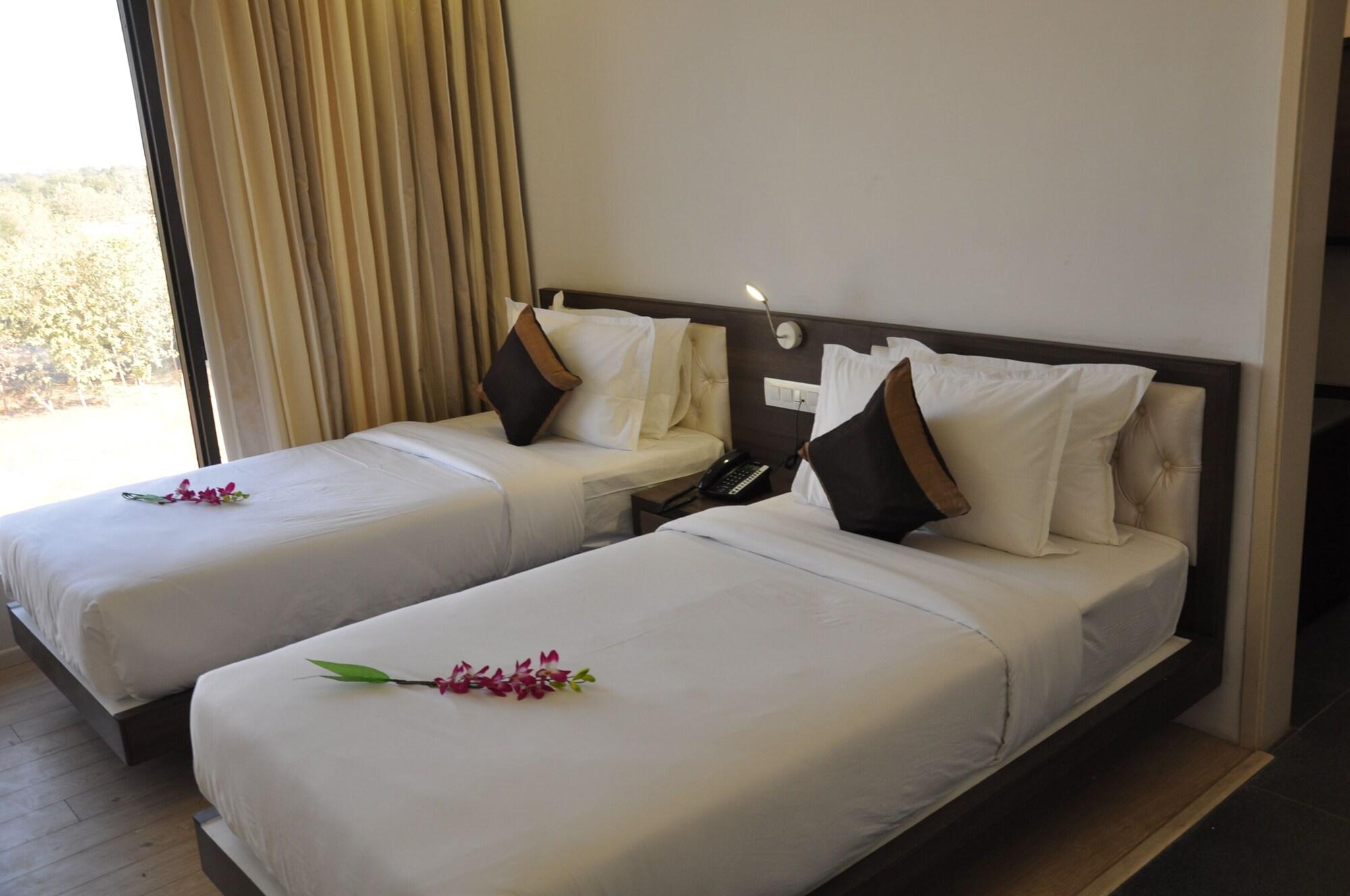 Pride Biznotel Manjusar (ex Mango Hotels Tansha Regal) 18/50