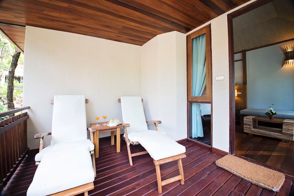 Tup Kaek Sunset Beach Resort and Spa 41/75