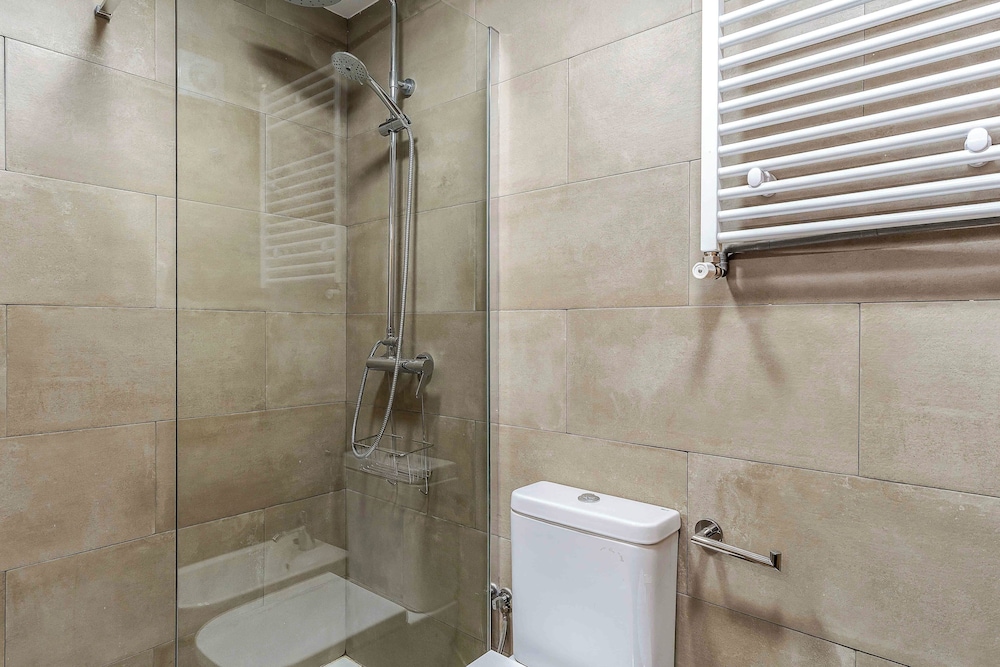Aparthotel Bertran 104/109