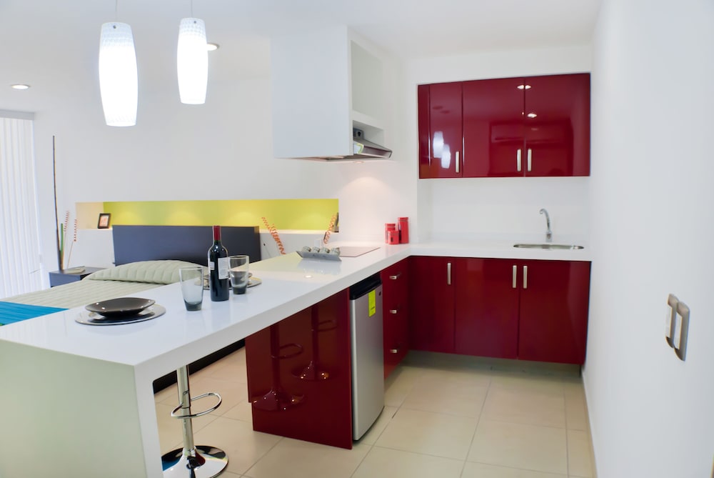 Ramada by Wyndham Acapulco Hotel and Suites 49/61