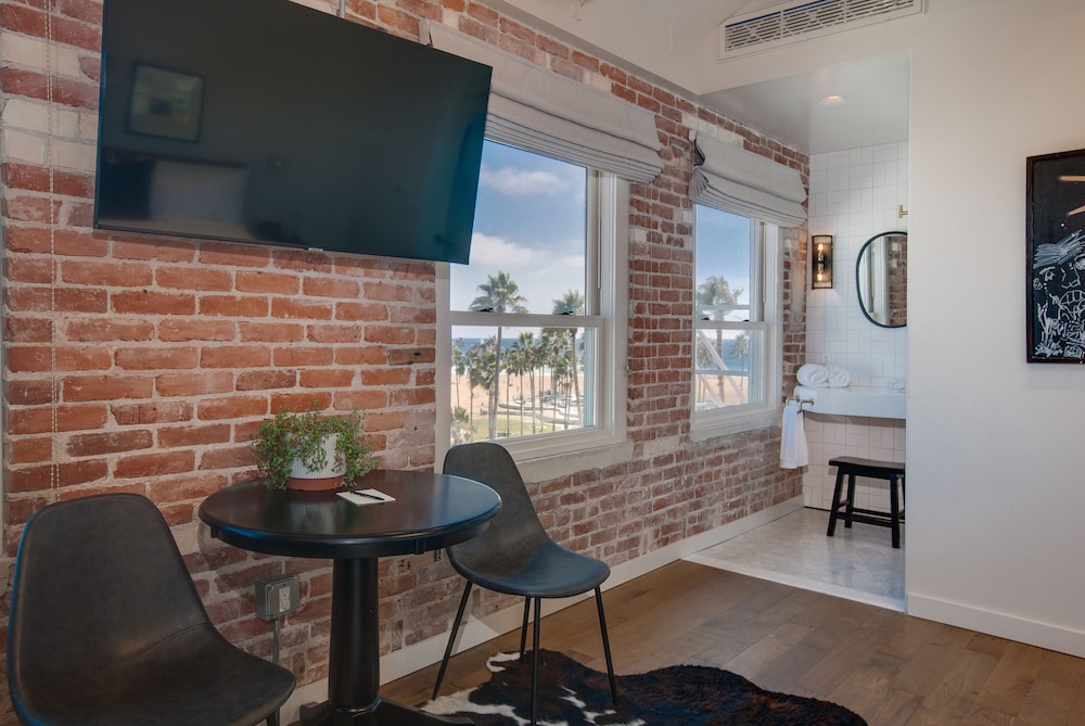 Venice V Hotel 33/50