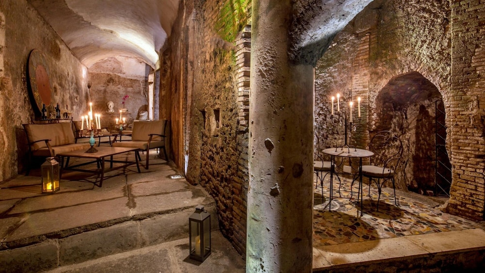 The Inn At The Roman Forum 87/126