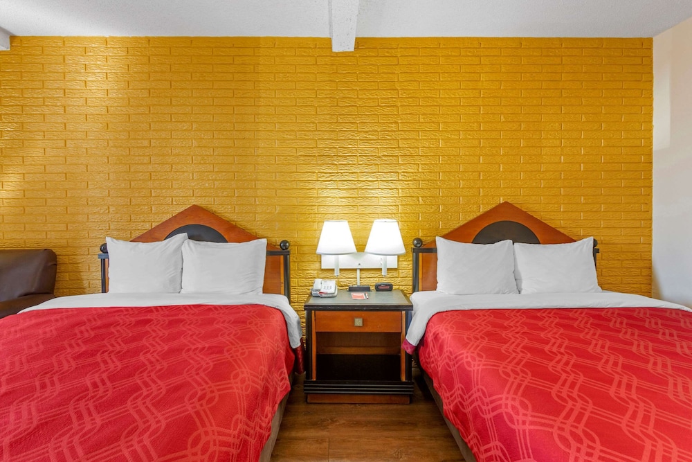Motel6 Summerville, SC – Charleston 15/39