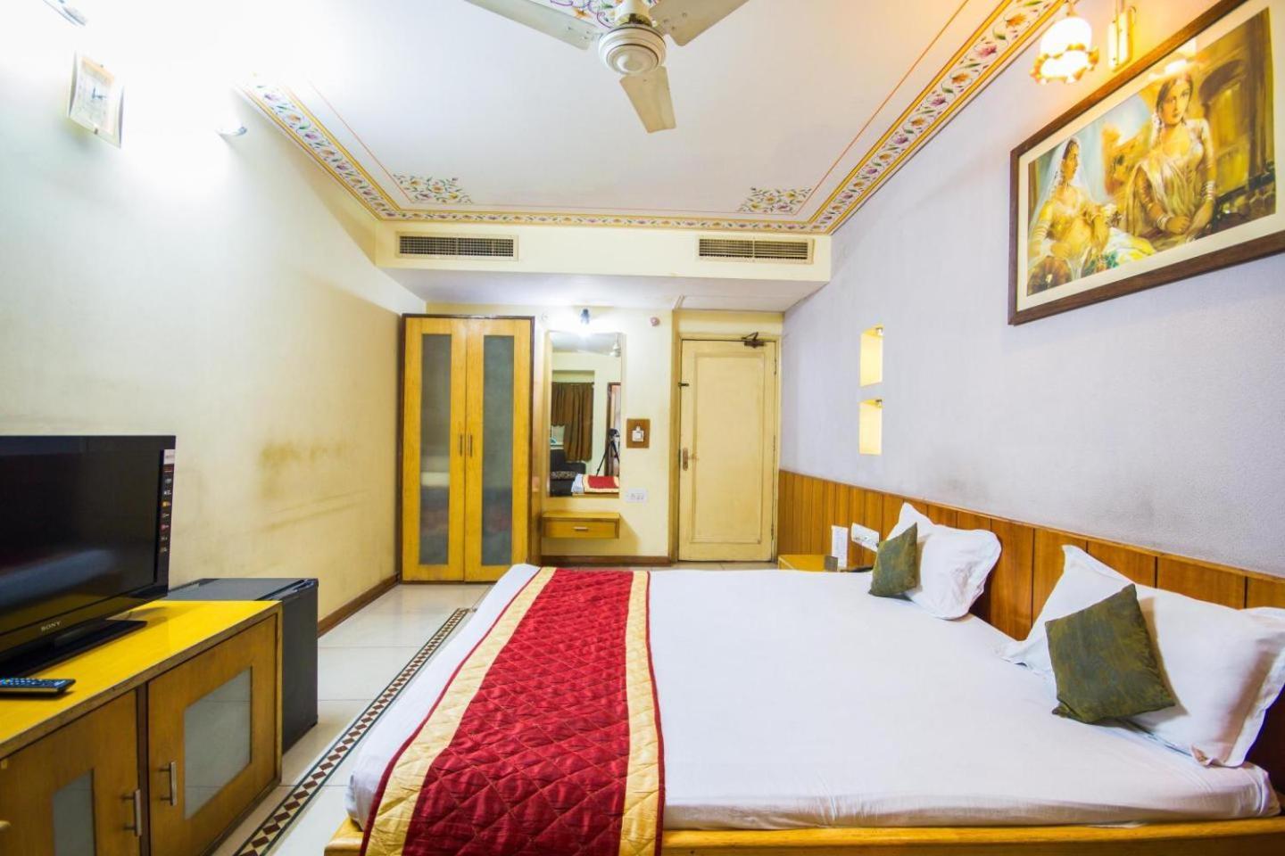 HOTEL SHALIMAR 21/43