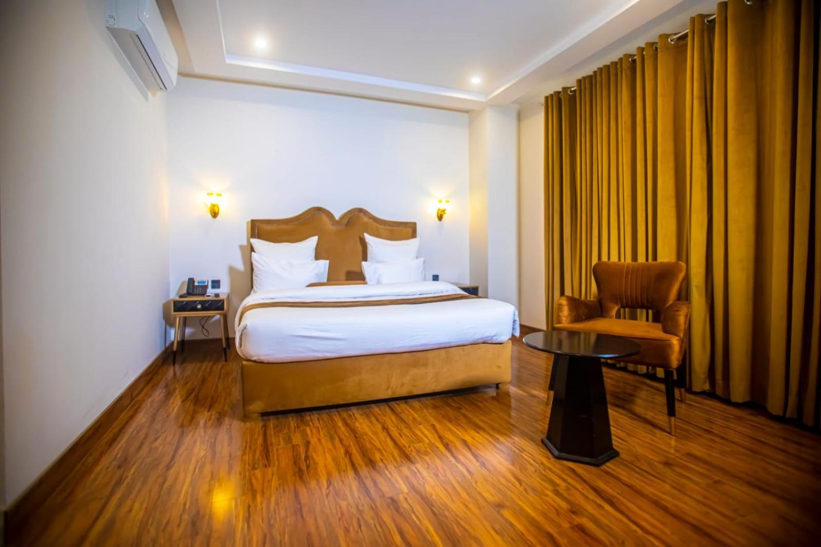 The Rich Hotel & Apartments 34/72