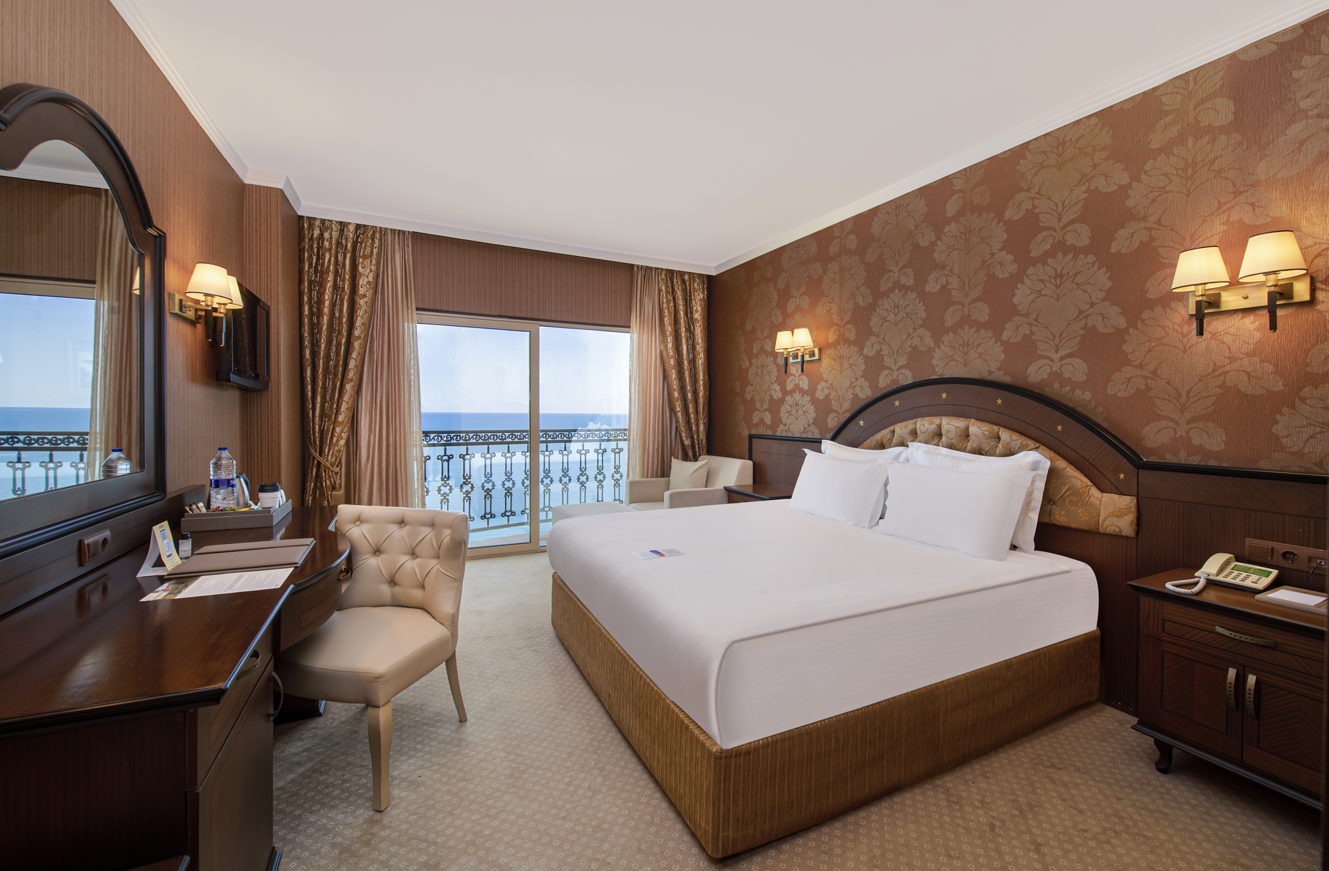 Deluxe, Double Bed, Sea View