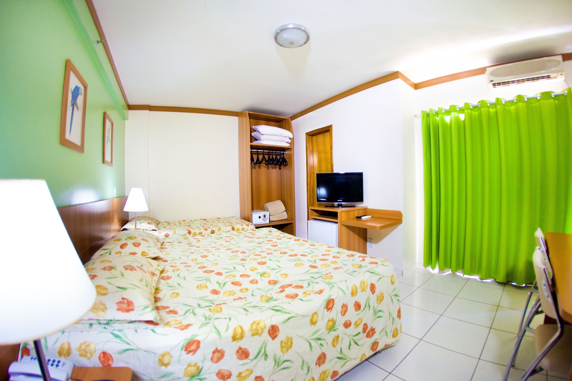 1 BEDROOM, APARTMENT