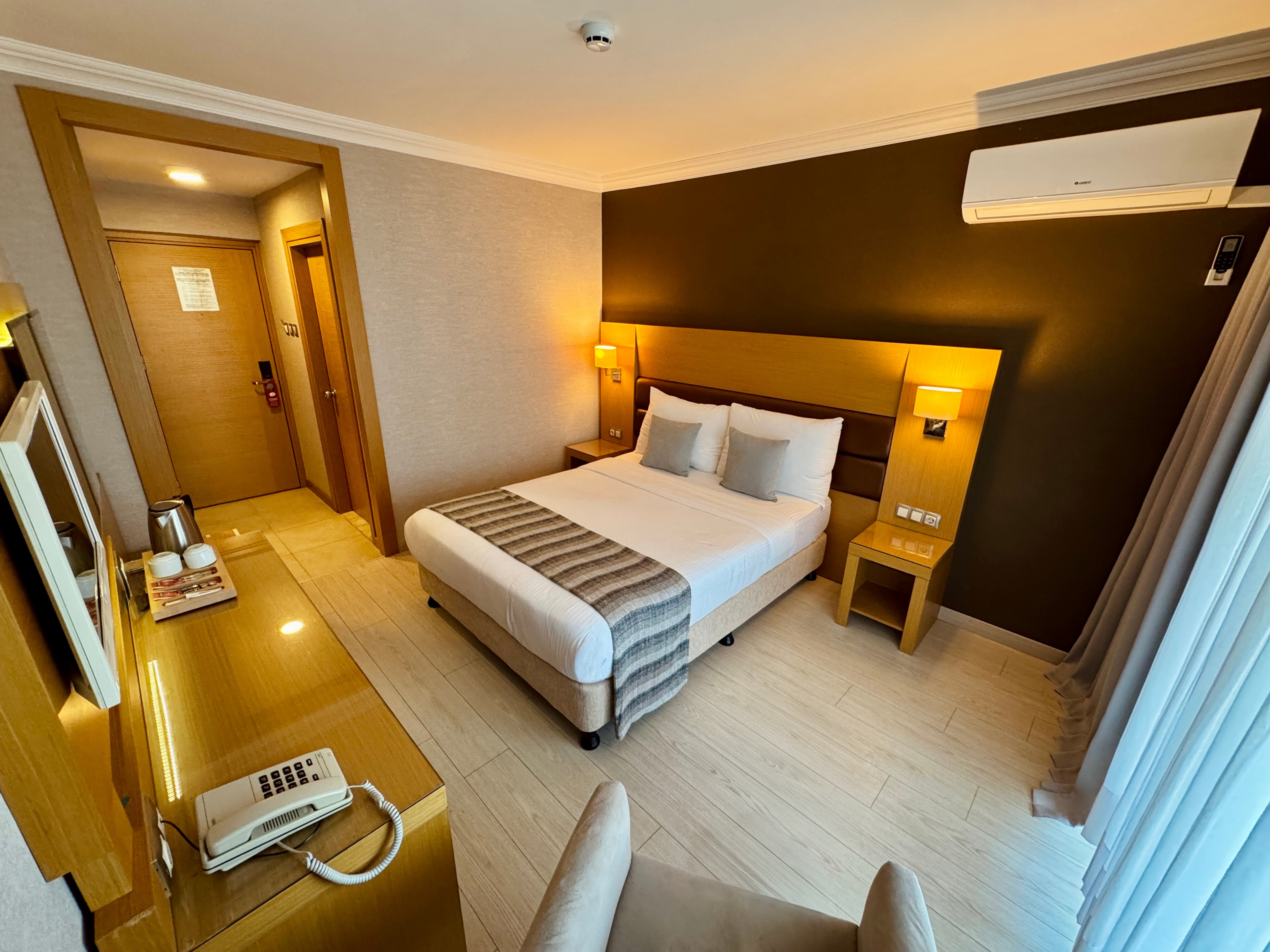 Room, Single, Land View