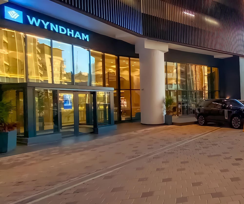 Wyndham Ion Majestic 61/68