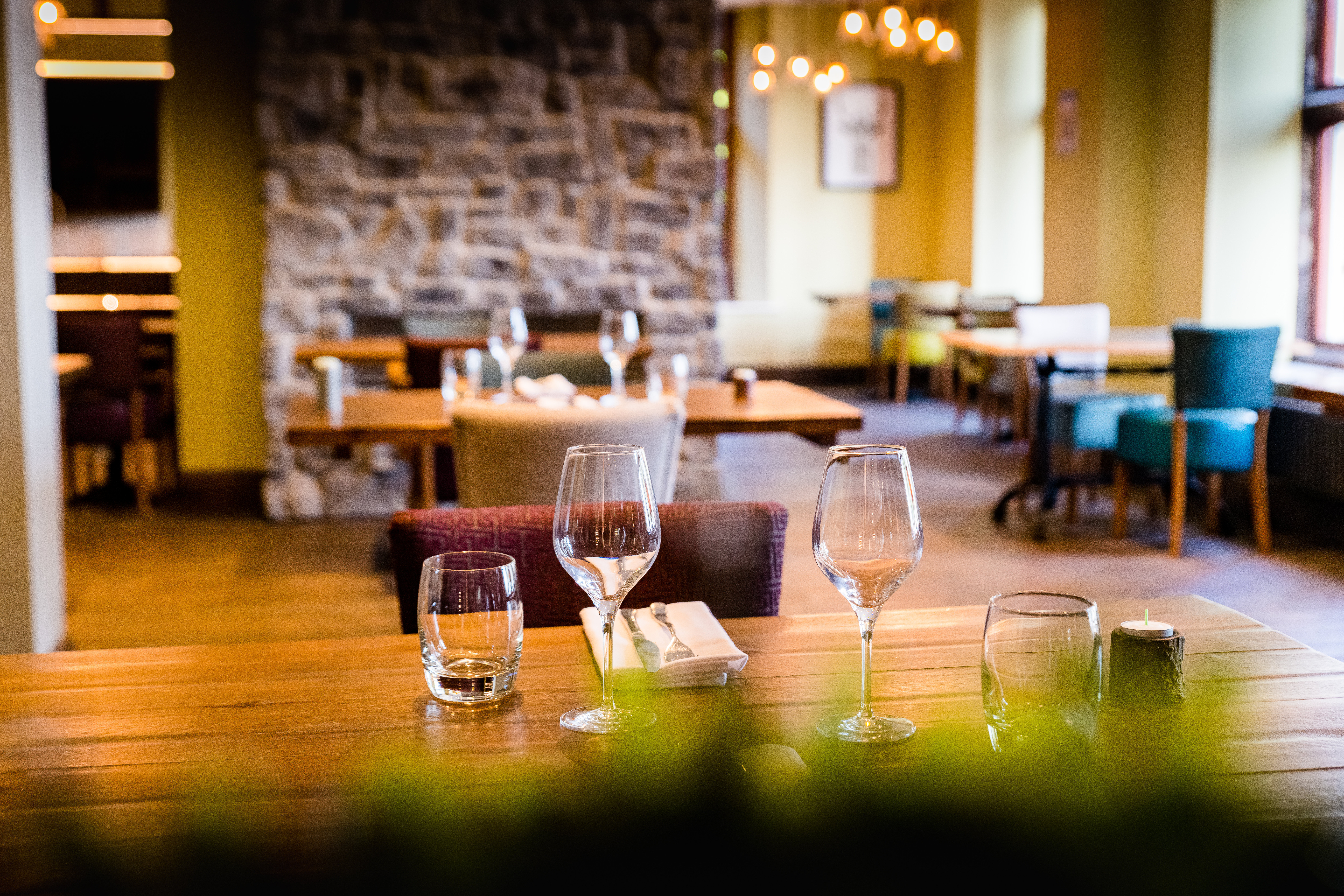 Stonecross Manor Hotel 34/37