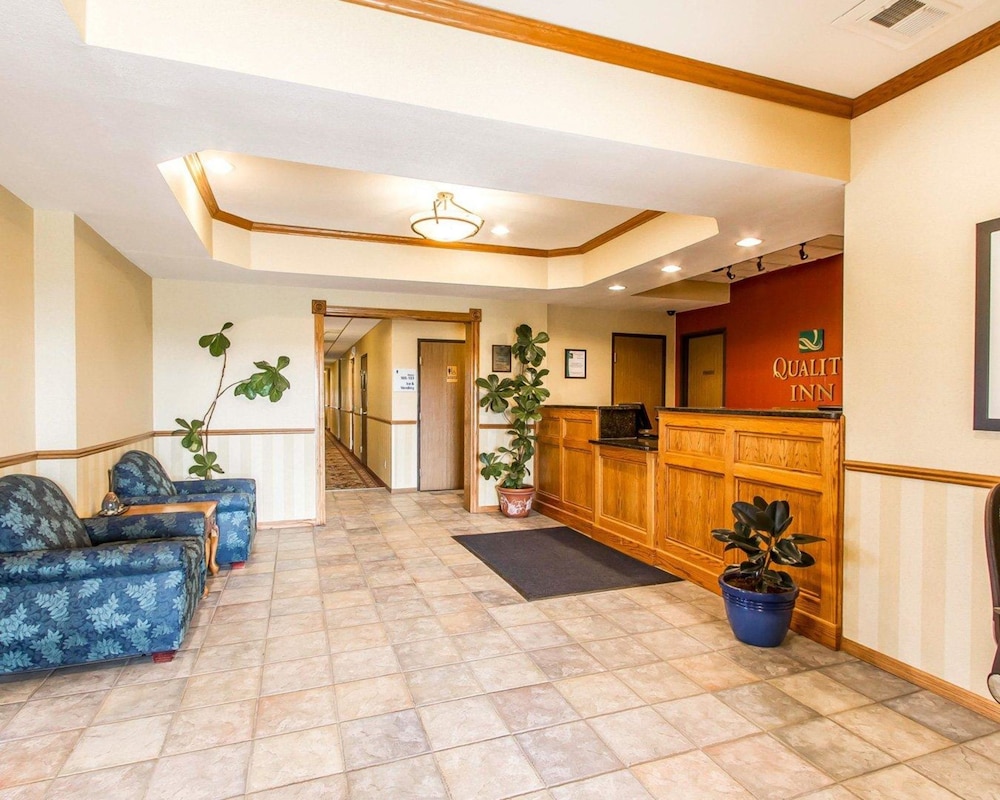 Quality Inn Pontiac 18/52