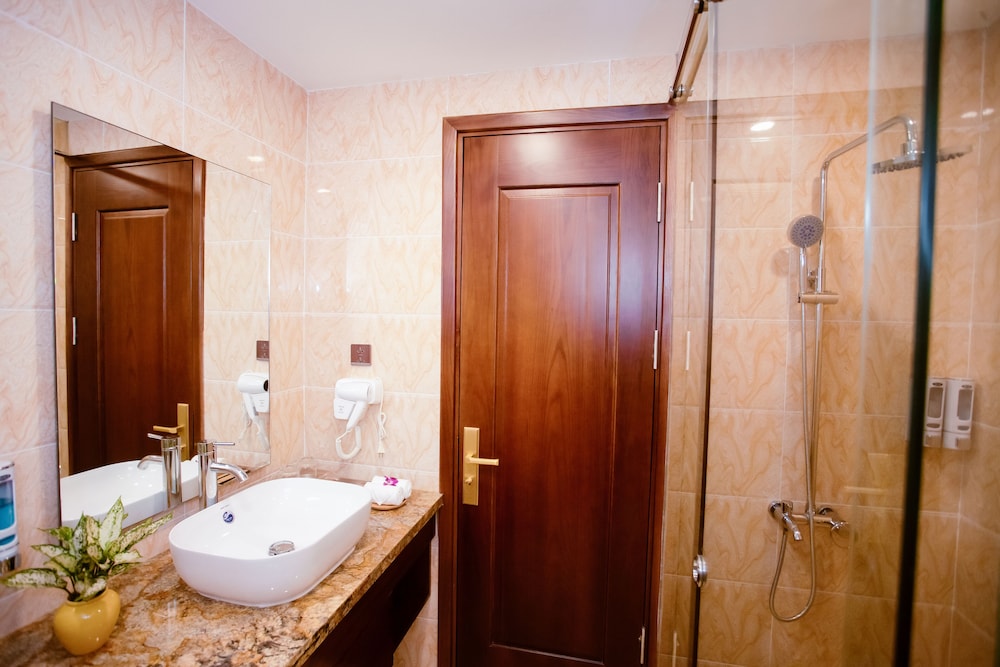 Century Hotel Da Nang 48/50