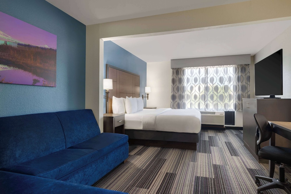 STANDARD, KING BED