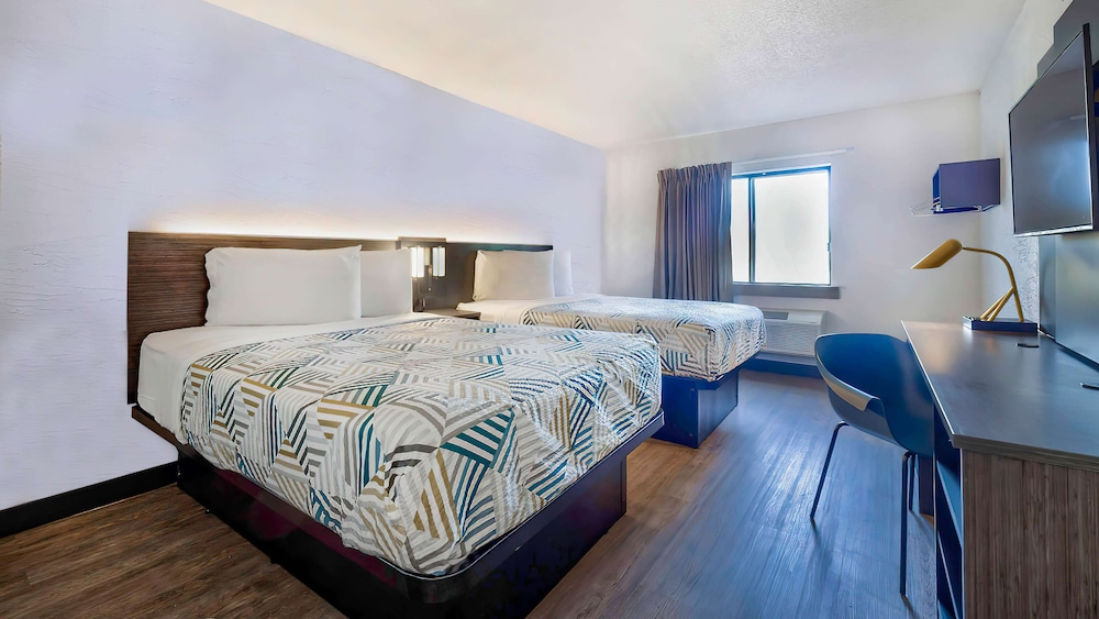 Motel6 Milwaukee, WI - Glendale 14/59