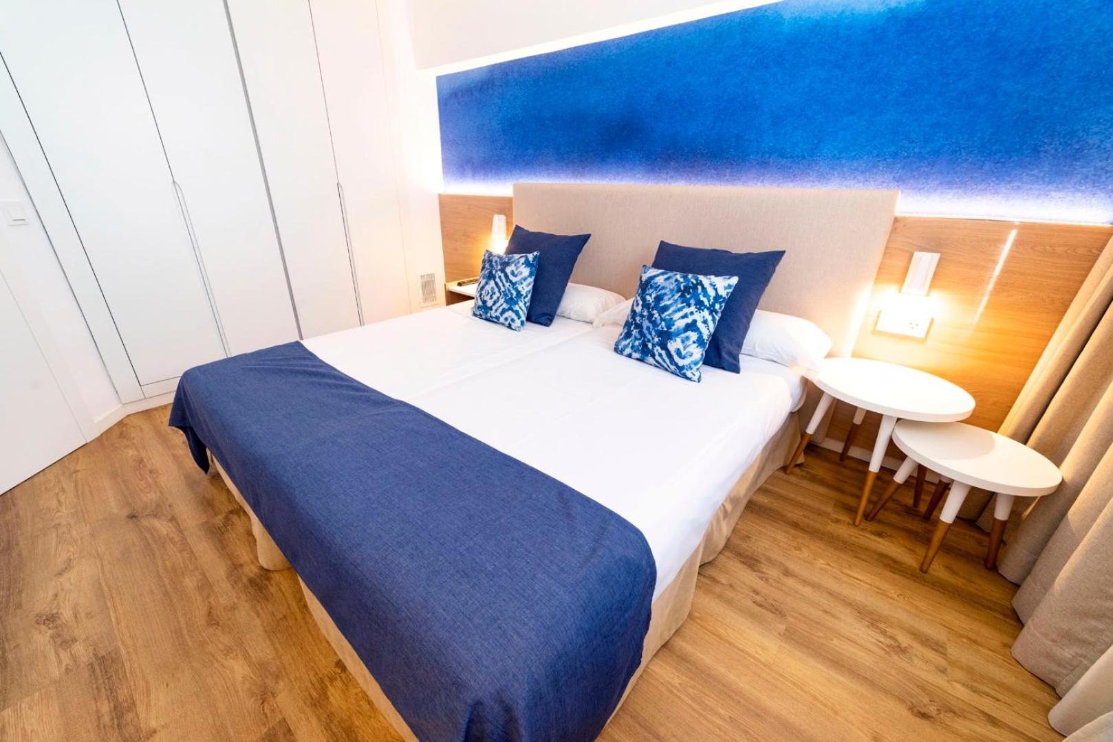 Suite, Lateral Side Sea View