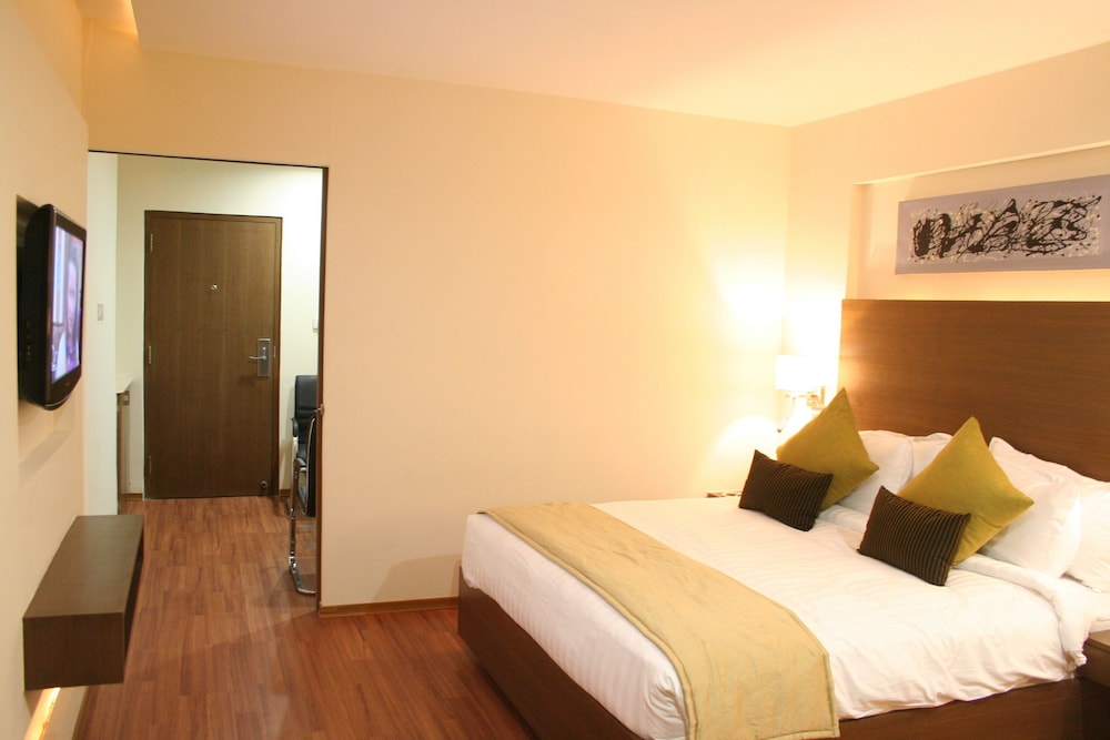Grand Continent Secunderabad A Sarovar Portico Affiliate Hotel 3/19