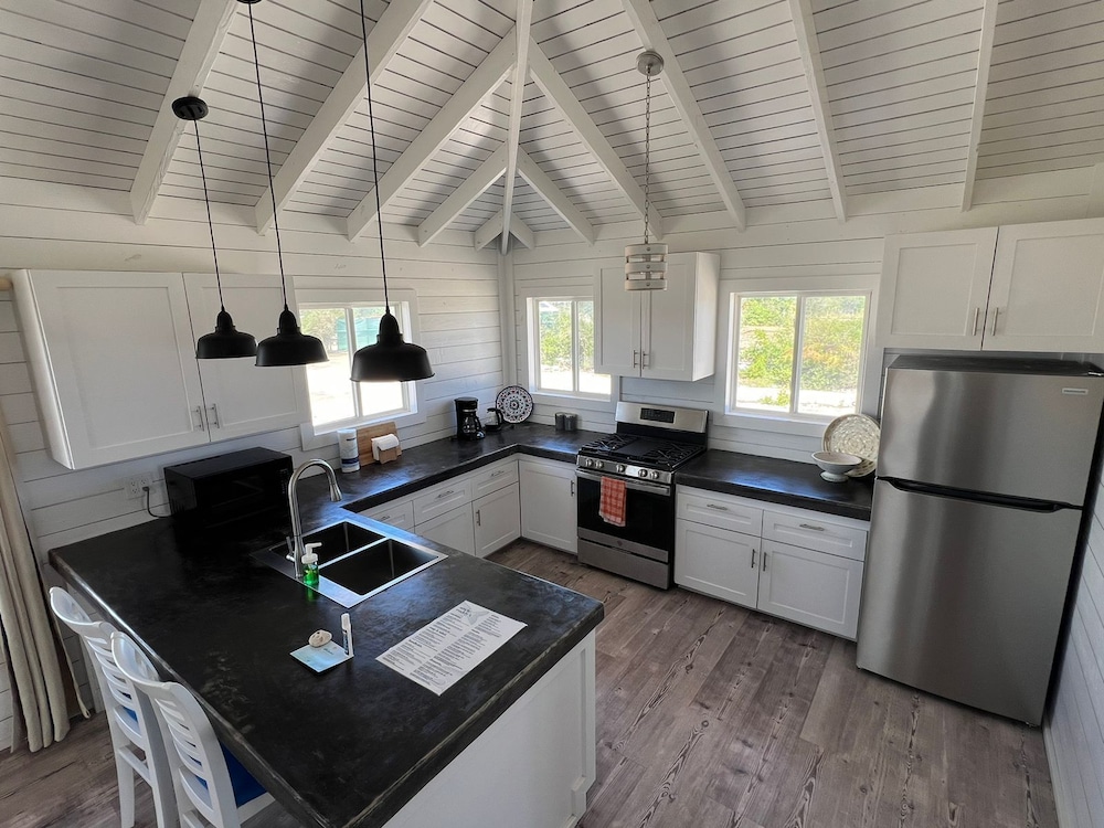 Barbuda Cottages 13/21