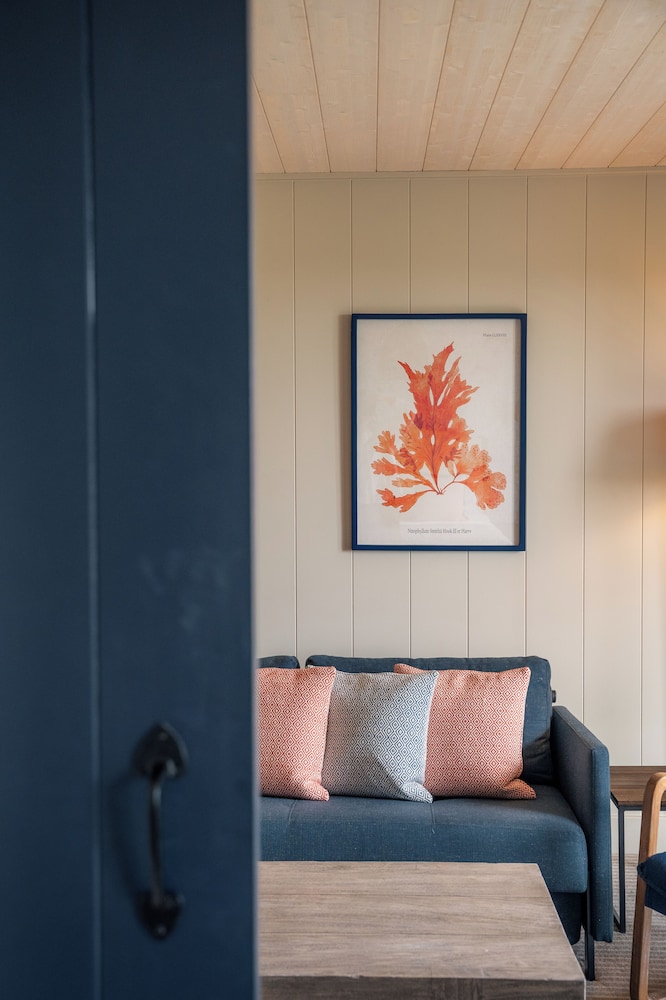 Peninsula Hotel Guernsey 27/37