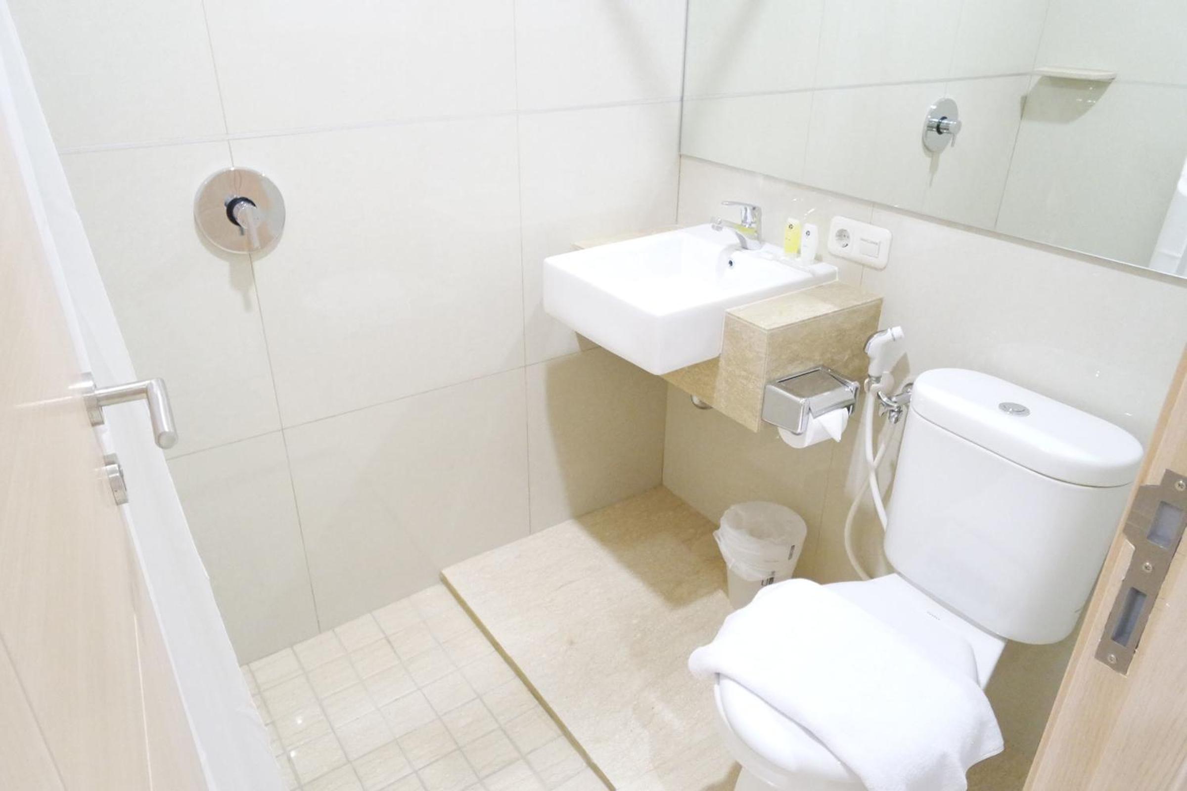 غرفة سوبيريور بسرير مزدوج، Yokotel Hotel 5/5