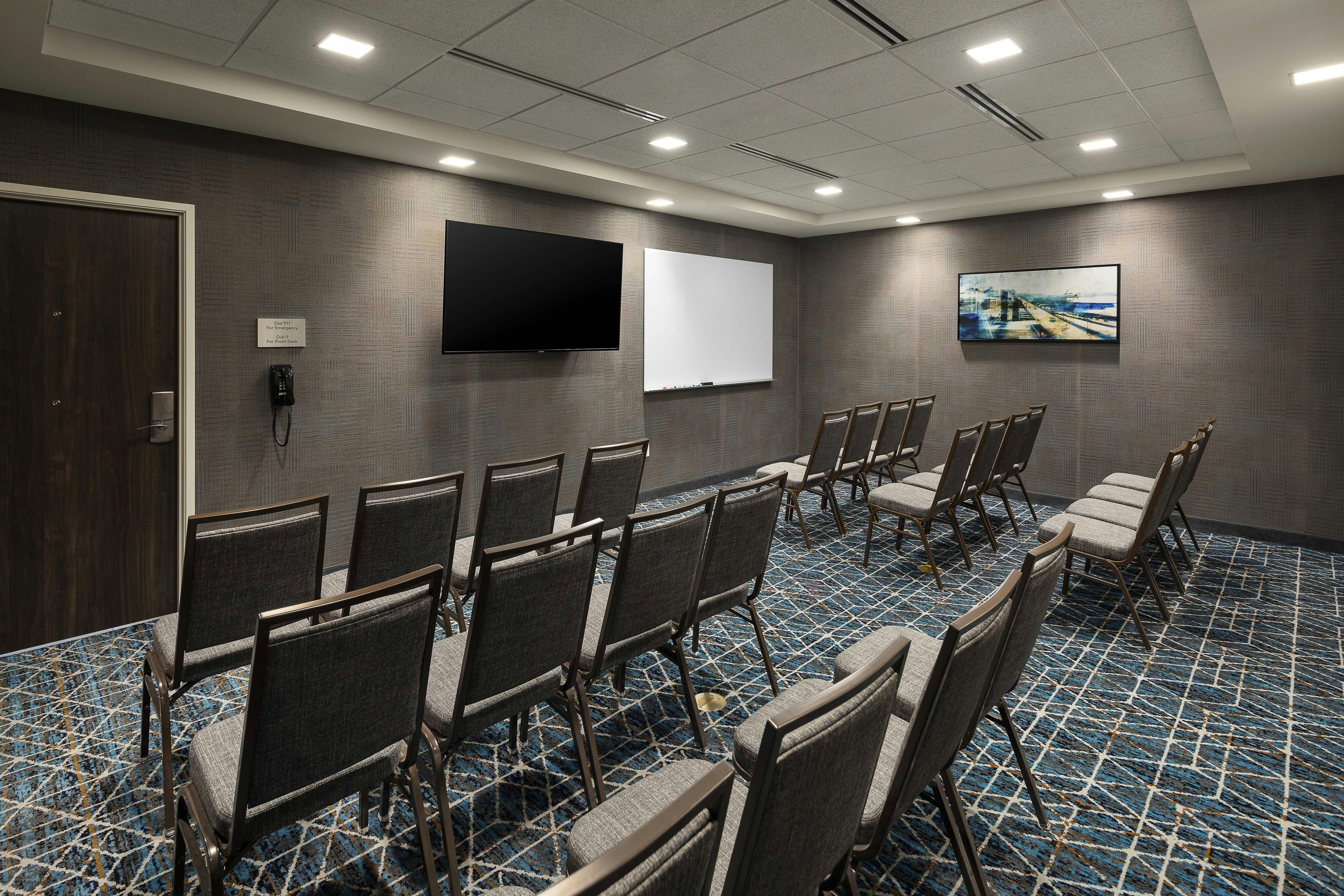 Courtyard by Marriott Seattle Northgate 9/13