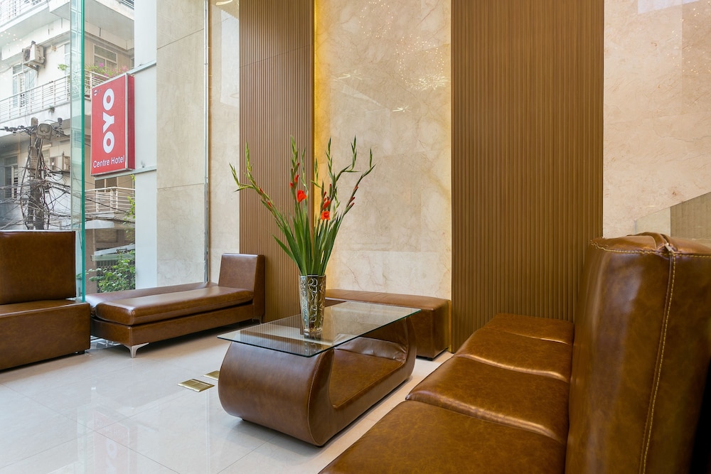 Centre Hotel 10/61
