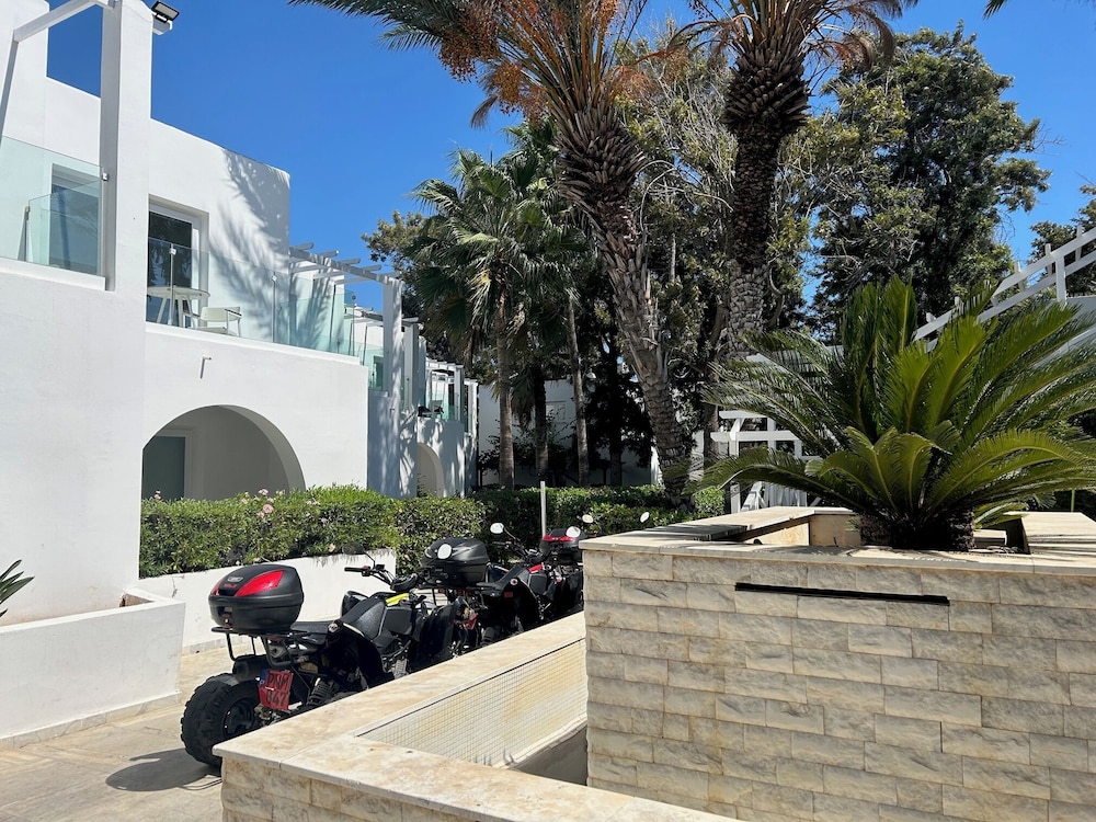 So Nice Club Resort 44/55