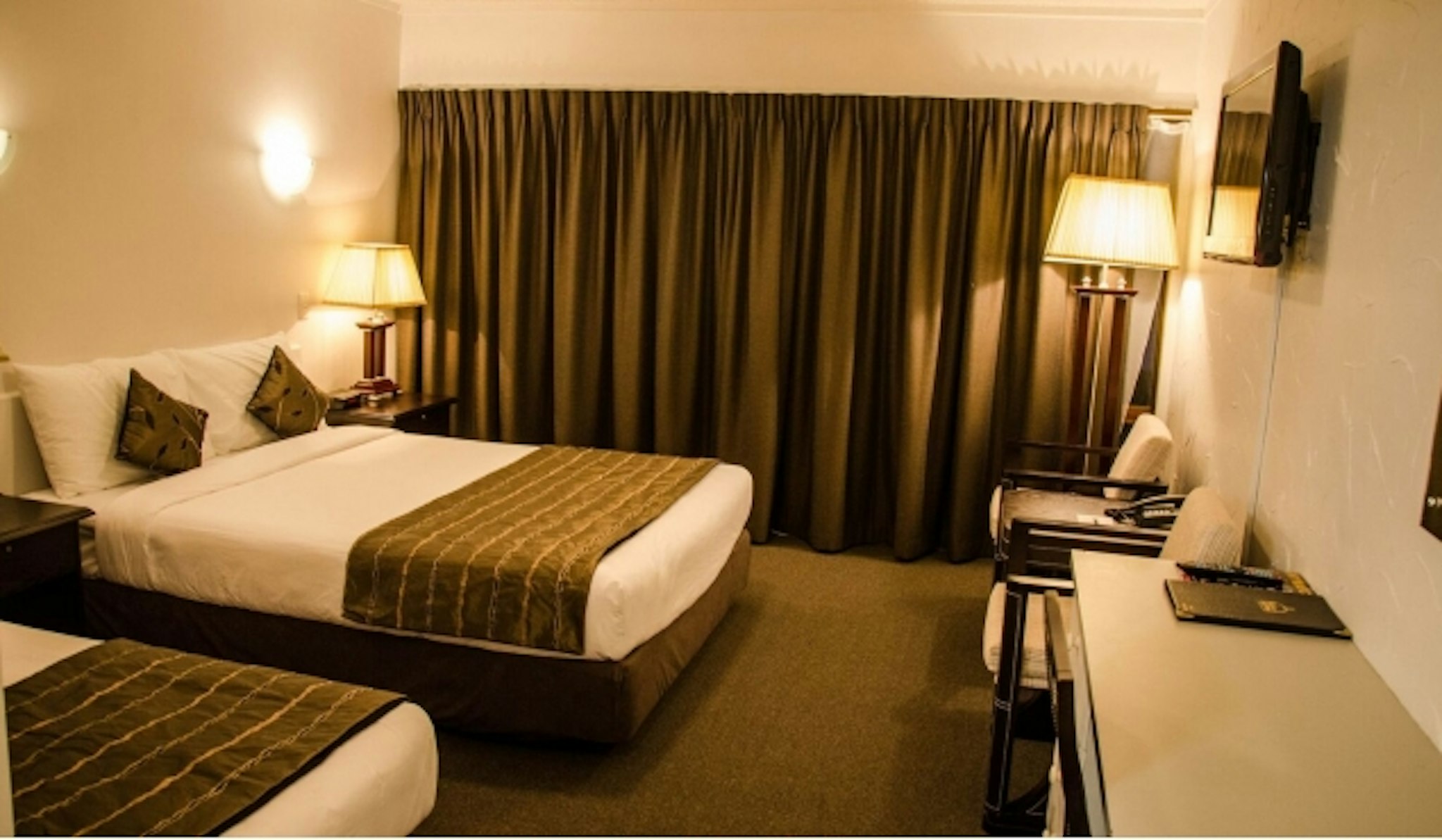 Alpers Lodge &amp; Conference Centre 5/18
