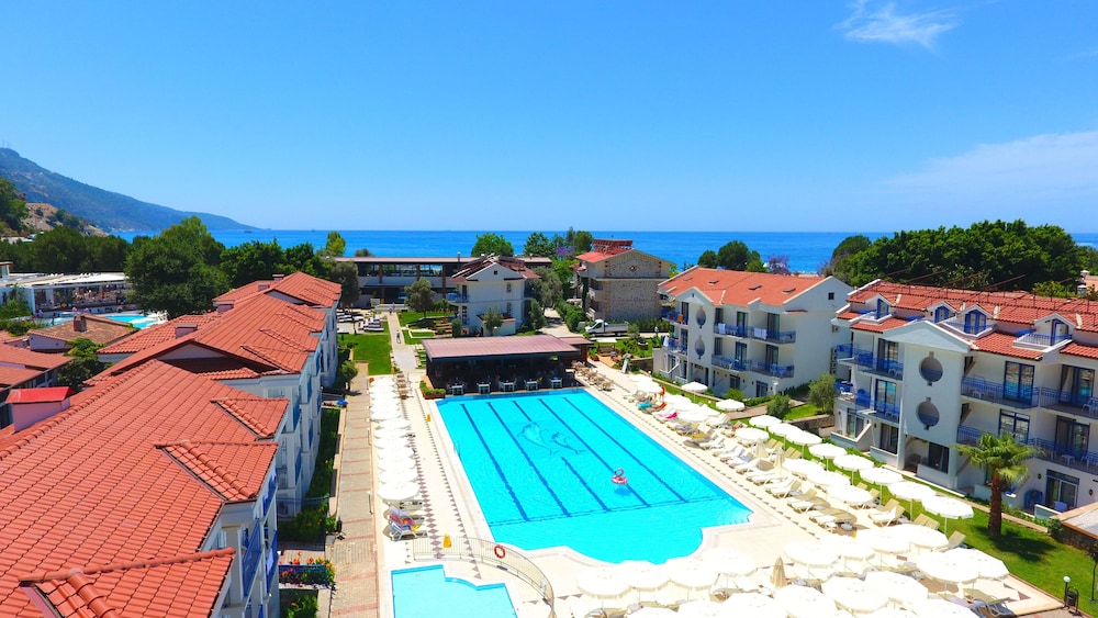 Belcekum Beach Hotel 34/44