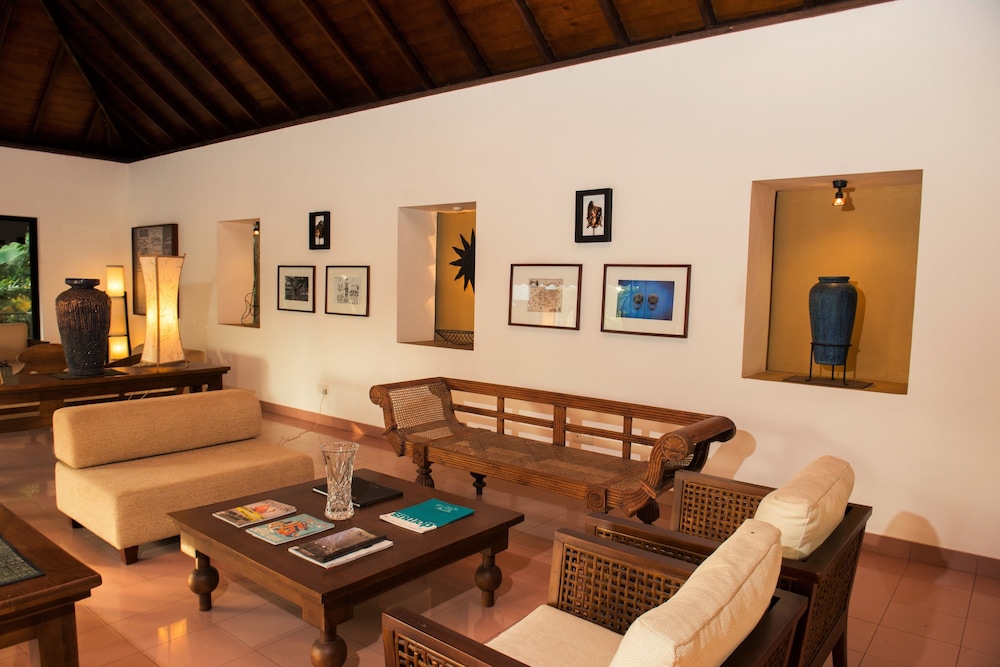Villa Escondite 27/50