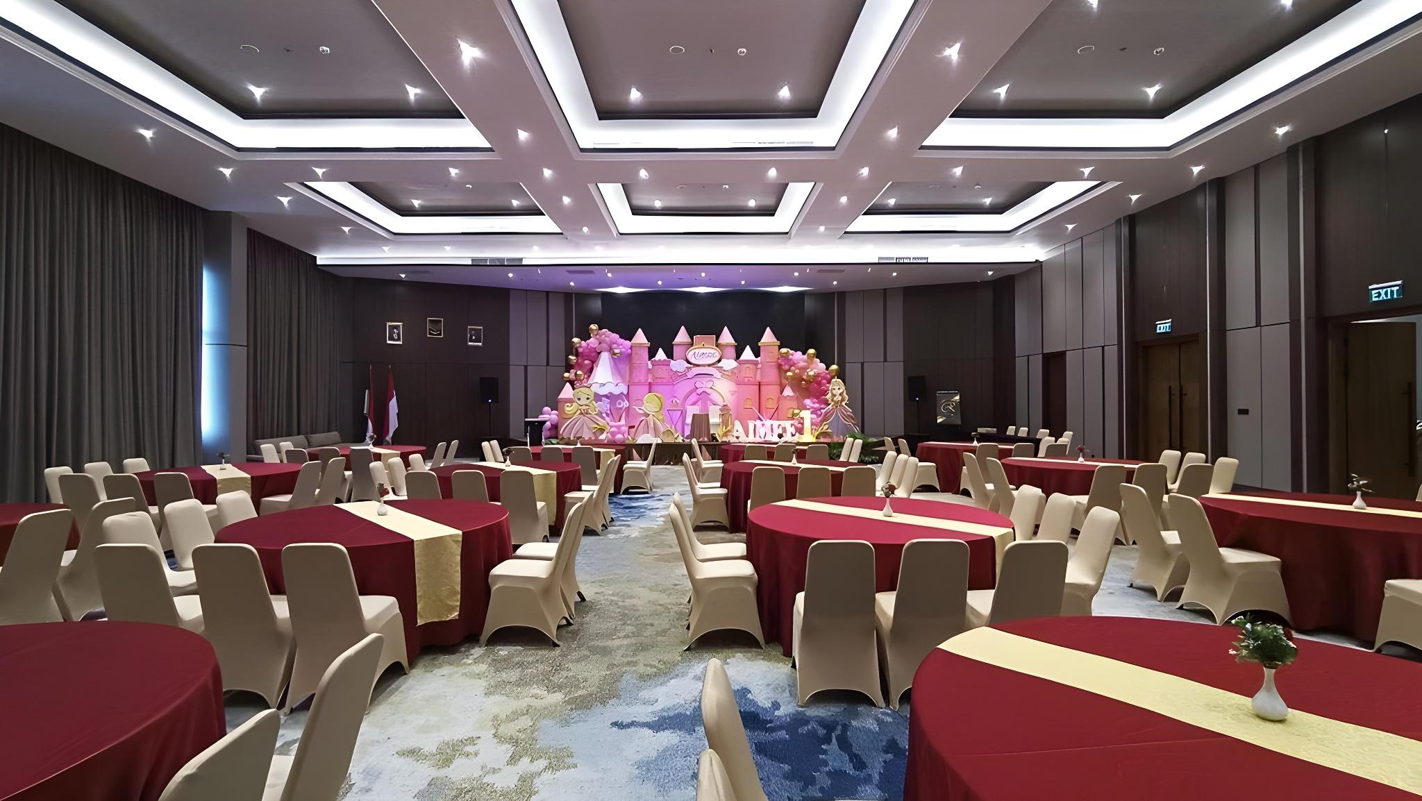 Rogers Hotel Manado 31/36