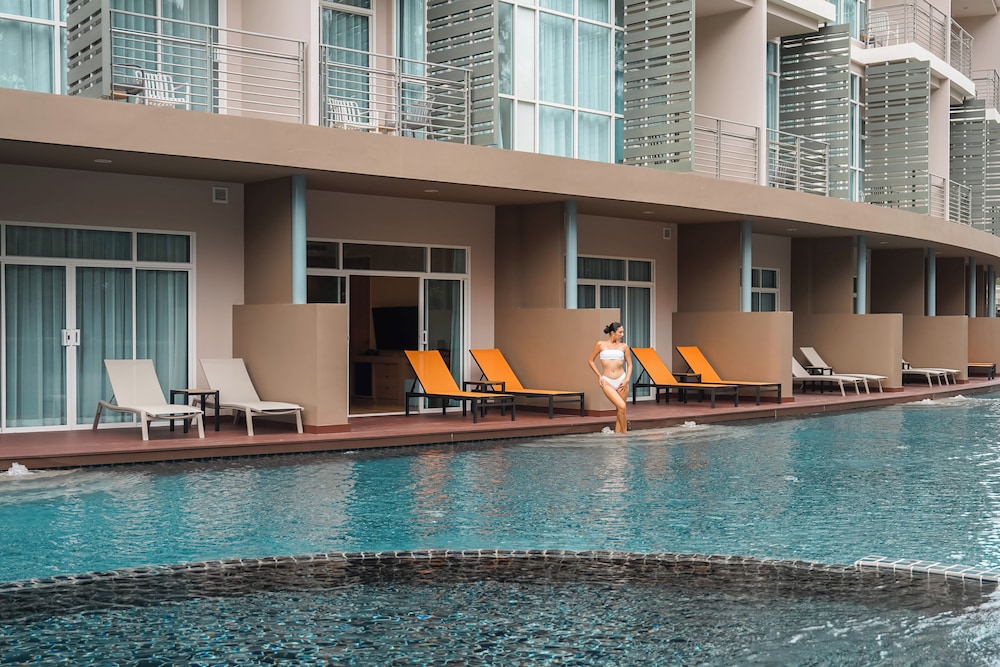 The Kaset Hua Hin 7/60