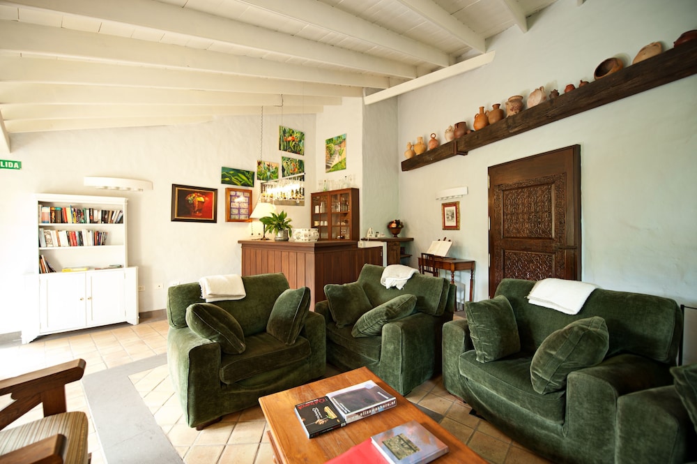 HOTEL RURAL LAS CALAS 32/50