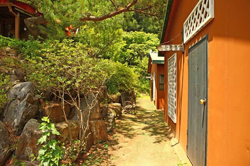 Pocheon Bluesky Pension 37/50