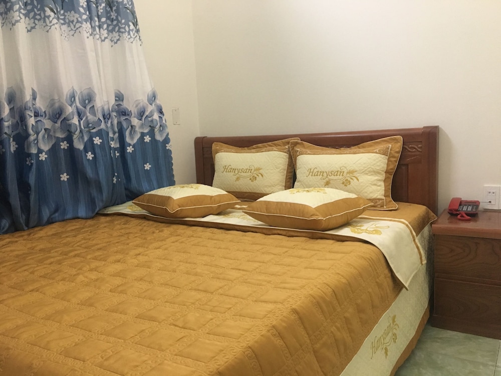 STANDARD, DOUBLE BED