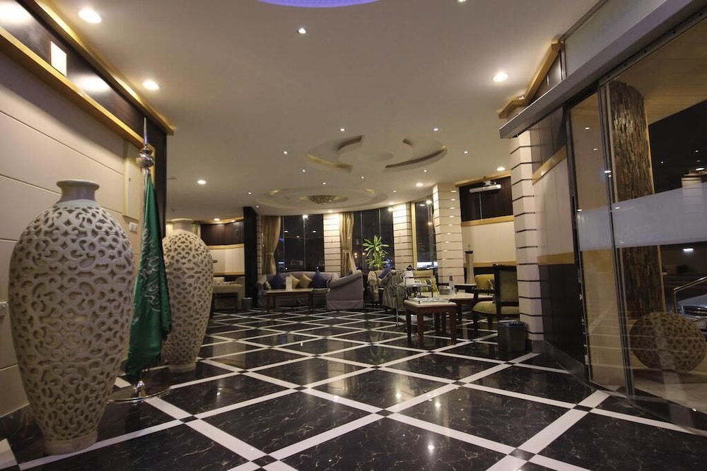 أجنحة طوق(Tooq Suites) 8/50
