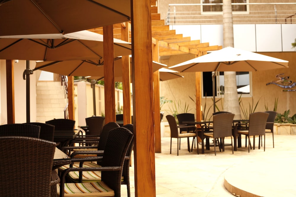 S.G. Premium Resort 36/50