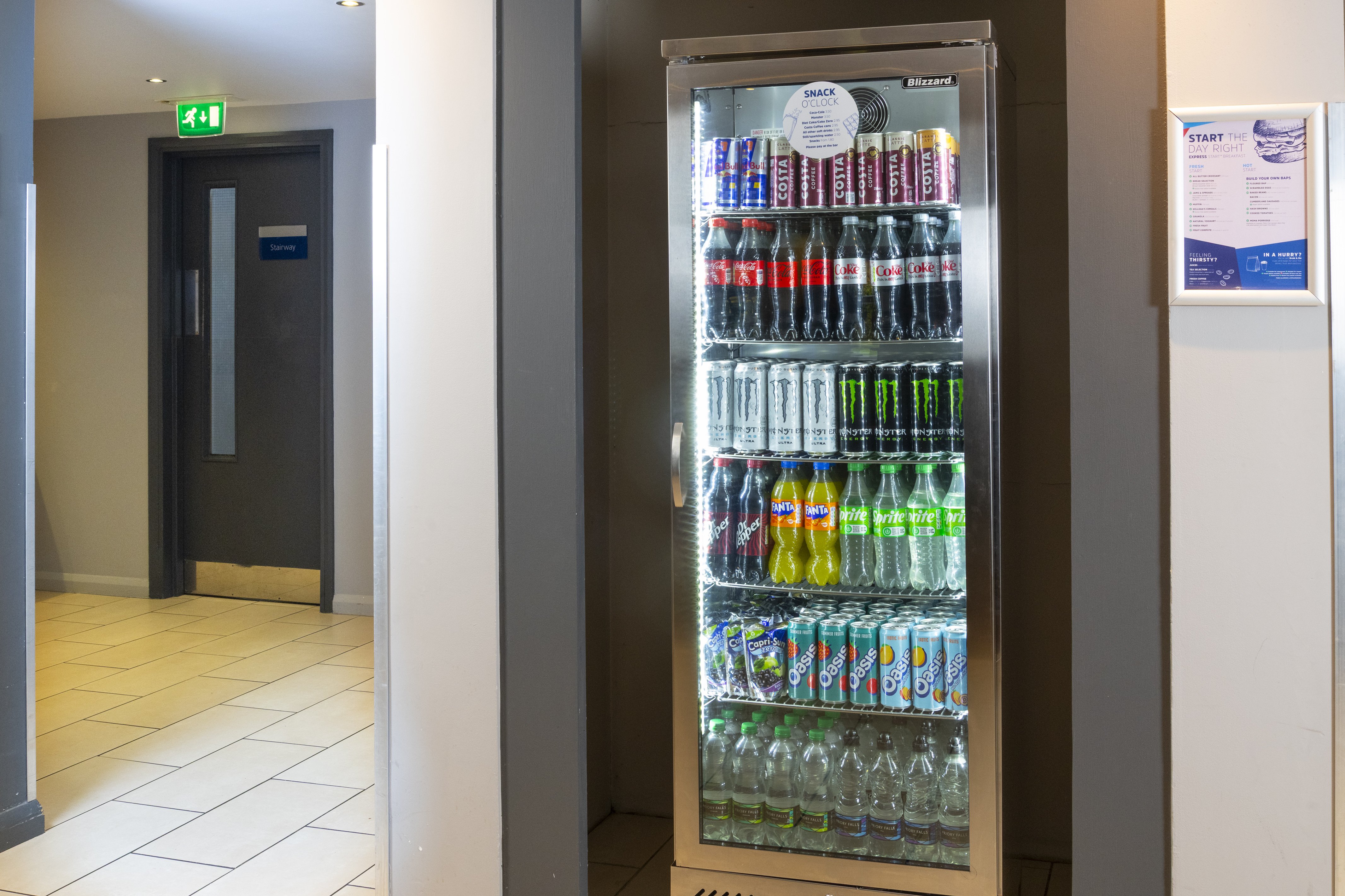Holiday Inn Express Warwick Stratford Upon Avon 11/34